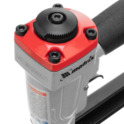 Степлер пневматический для прямоугольных скоб от 6 до 13 мм Matrix по ценам производителя в Москве с доставкой по всей России