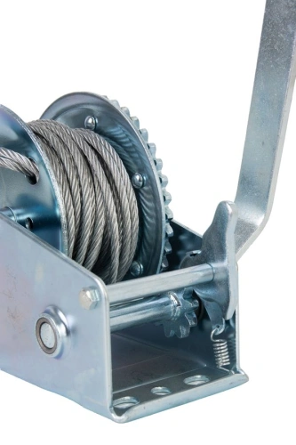 Лебедка ручная барабанная с тросом  400кг  10м оцинкованная TOR FD по ценам производителя в Москве с доставкой по всей России