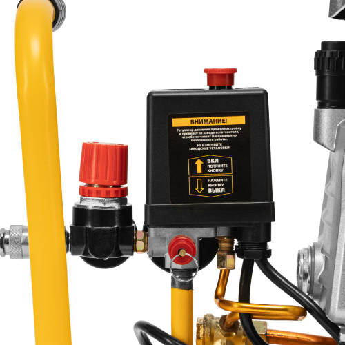 Компрессор воздушный DC1500/24, прямой привод, 1.5 кВт, 24 литра, 220 л/мин Denzel по ценам производителя в Москве с доставкой по всей России