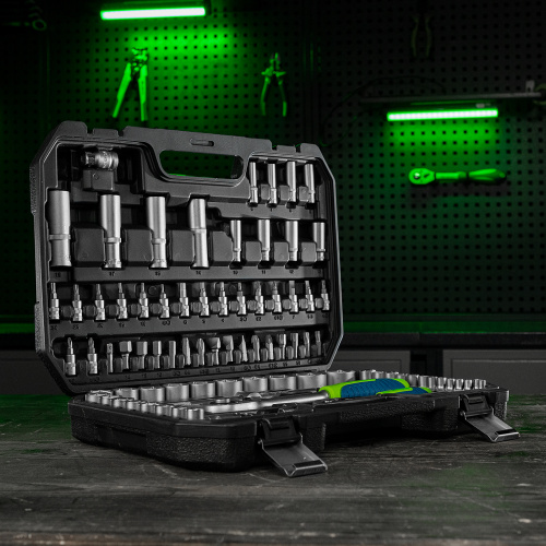 Набор инструментов, 1/2", 1/4", пластиковый кейс, 94 предмета// Сибртех по ценам производителя в Москве с доставкой по всей России