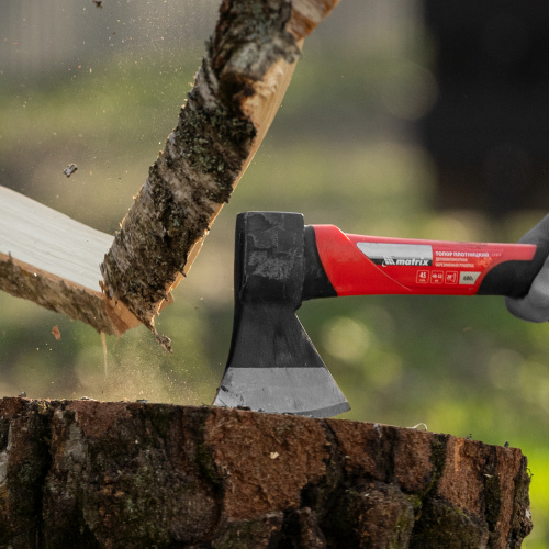 Топор, 600 г, эргономичная фибергласовая рукоятка, 360 мм Matrix по ценам производителя в Москве с доставкой по всей России