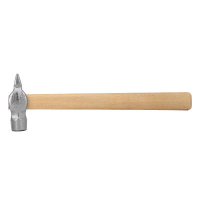 Молоток слесарный, 600 г, круглый боек, деревянная рукоятка по ценам производителя в Москве с доставкой по всей России