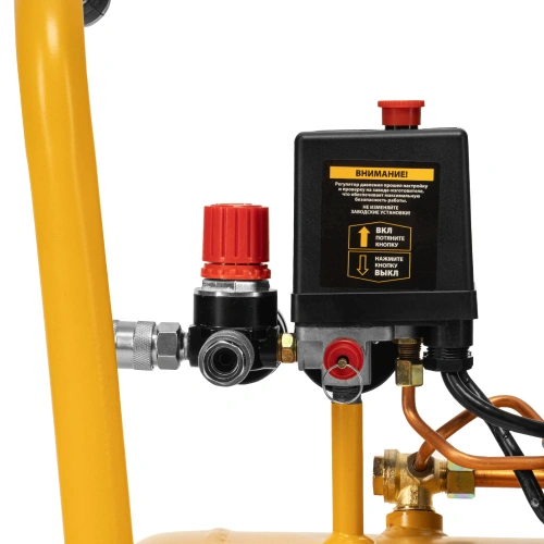 Компрессор воздушный, прямой привод DC1500/50, 1.5 кВт, 50 литров, 220 л/мин Denzel по ценам производителя в Москве с доставкой по всей России