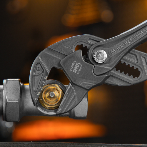 Клещи переставные, кнопочный механизм, обливные рукоятки, сантехнические, 250 мм Denzel по ценам производителя в Москве с доставкой по всей России