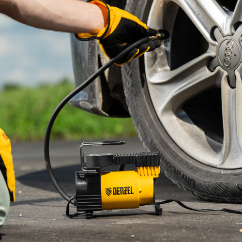 Компрессор автомобильный DС-20,12 В, 7 атм, 35 л/мин Denzel по ценам производителя в Москве с доставкой по всей России