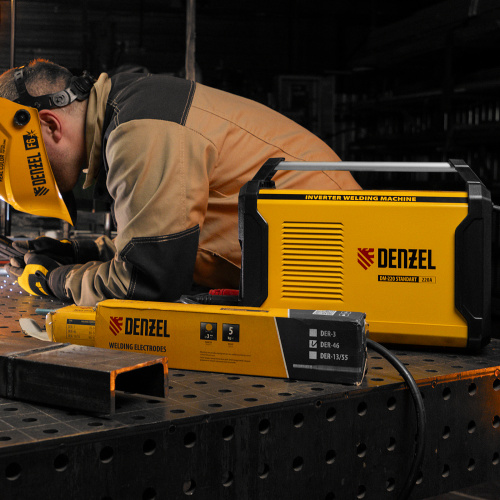 Аппарат инвертор. дуговой сварки DM-220 Standart, 220 А, ПВ 60% Denzel по ценам производителя в Москве с доставкой по всей России
