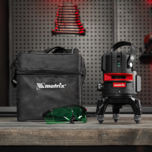 Лазерный уровень ML 06 Green, 30 м, 520 нм, аккумулятор Li 2800 мАч, резьба 5/8" Matrix по ценам производителя в Москве с доставкой по всей России