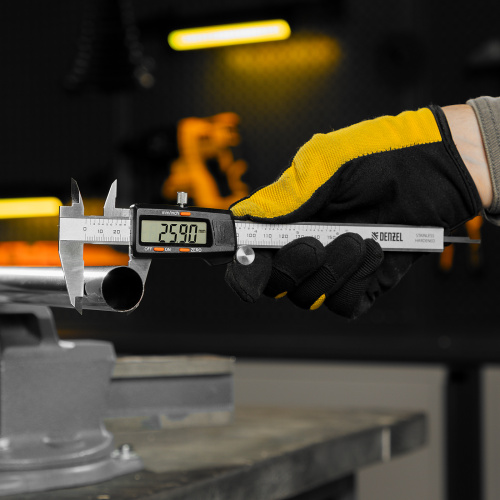 Штангенциркуль, 150 мм, электронный, с глубиномером Denzel по ценам производителя в Москве с доставкой по всей России