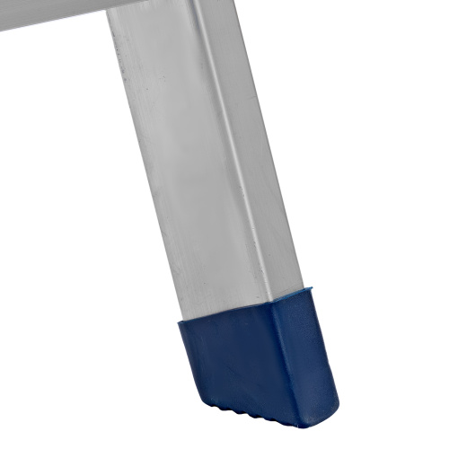 Стремянка двусторонняя 4 ступени, алюминиевая, Сибртех по ценам производителя в Москве с доставкой по всей России