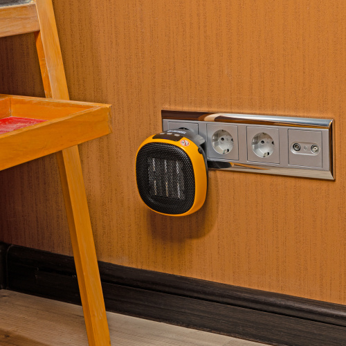 Тепловентилятор портативный керамический DTFC-700, 3 реж. вентилятор, нагрев 700 Вт Denzel по ценам производителя в Москве с доставкой по всей России