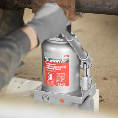 Домкрат гидравлический бутылочный, 30 т, высота подъема 260-415 мм Matrix по ценам производителя в Москве с доставкой по всей России