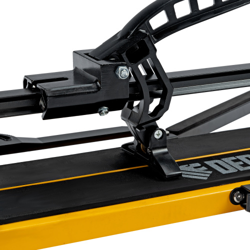 Плиткорез рельсовый 1200х16мм, каретка на подш., стальная станина, усил. рукоятка-пенал Denzel по ценам производителя в Москве с доставкой по всей России