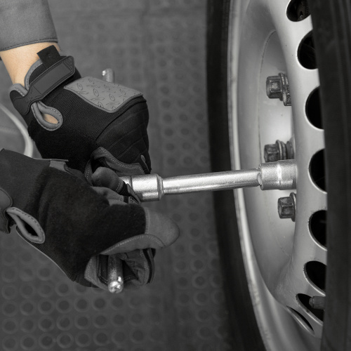 Набор шоферского инструмента № 4, пластиковый бокс (НИЗ) по ценам производителя в Москве с доставкой по всей России