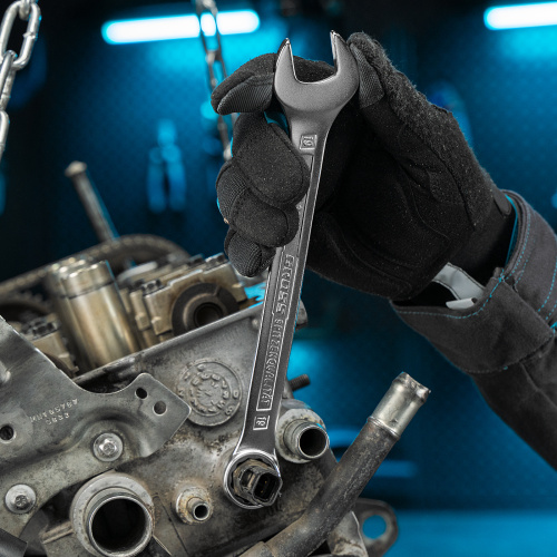 Набор ключей комбинированных 8-19 мм, 8 шт, CrV, холодный штамп Gross по ценам производителя в Москве с доставкой по всей России