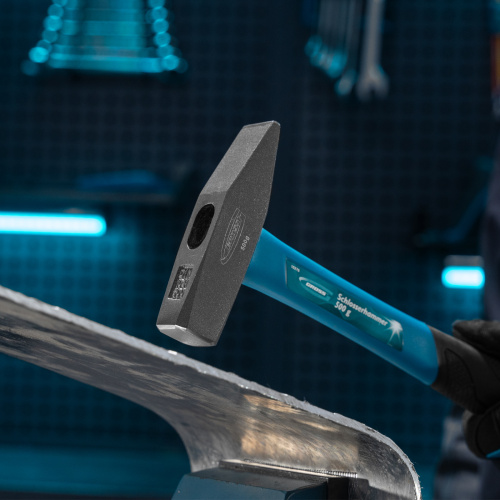 Молоток слесарный, 500 г, квадратный боек, фибергласовая обрезиненная рукоятка Gross по ценам производителя в Москве с доставкой по всей России