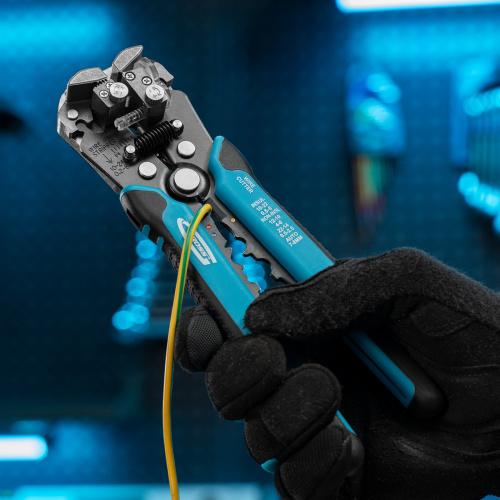 Щипцы для зачистки электропроводов, 0.05-8 кв.мм Gross по ценам производителя в Москве с доставкой по всей России