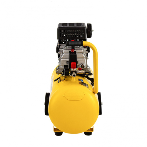 Компрессор воздушный прямой привод DC1700/50, 1.7 кВт, 50 литров, 260 л/мин Denzel по ценам производителя в Москве с доставкой по всей России