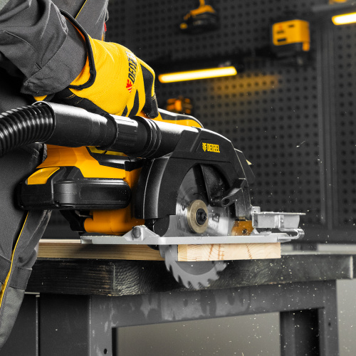 Пылесос строительный RVC30, 1400 Вт, бак 30 л, шланг 3 м, розетка с автосинхр. Denzel по ценам производителя в Москве с доставкой по всей России