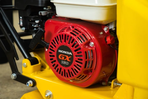 Виброплита 85 кг, 13кН (Honda) бак, коврик, колесный комплект TOR T-80 по ценам производителя в Москве с доставкой по всей России