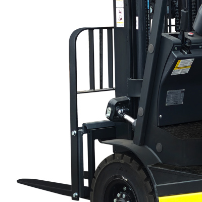 Электрический погрузчик YETT ERP18-M300-3W по ценам производителя в Москве с доставкой по всей России