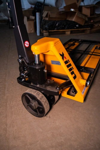 Тележка гидравлическая с решеткой 2500 кг 1150 мм полиуретановые колеса XILIN BFR по ценам производителя в Москве с доставкой по всей России