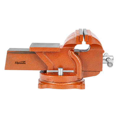 Тиски слесарные, 150 мм, поворотные, с наковальней Sparta по ценам производителя в Москве с доставкой по всей России