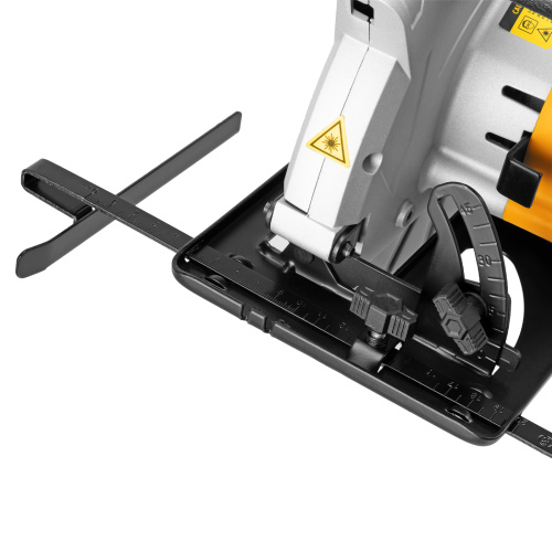 Пила циркулярная CS-210, 1800 Вт, 210 мм Denzel по ценам производителя в Москве с доставкой по всей России