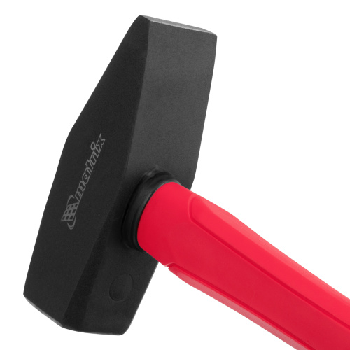 Молоток слесарный optimal, 1500 г, фибергласовая обрезиненная рукоятка, квадратный боек Matrix по ценам производителя в Москве с доставкой по всей России