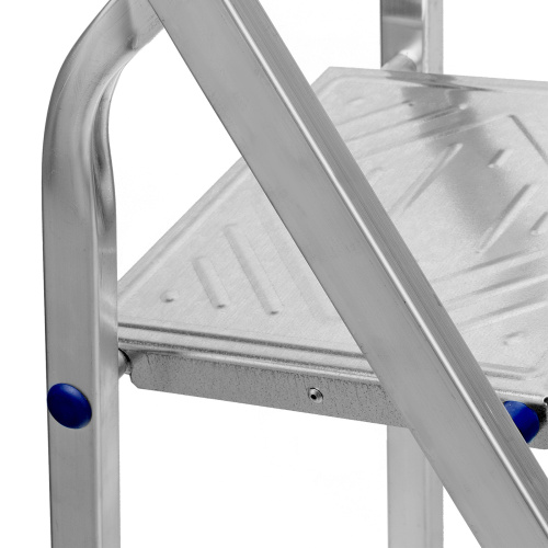 Стремянка, 4 ступени, алюминиевая, Сибртех по ценам производителя в Москве с доставкой по всей России