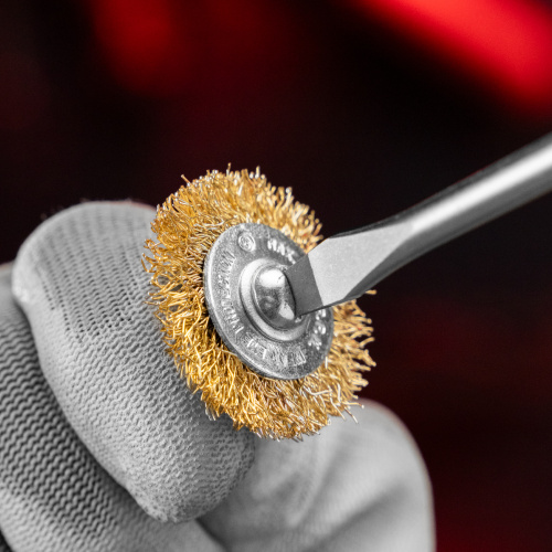 Набор щеток для дрели, 5 шт, 5 плоских 25-38-50-63-75 мм, со шпильками, металлические Matrix по ценам производителя в Москве с доставкой по всей России