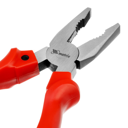 Плоскогубцы комбинированные Standard, 180 мм, шлифованные, пластмассовые рукоятки Matrix по ценам производителя в Москве с доставкой по всей России