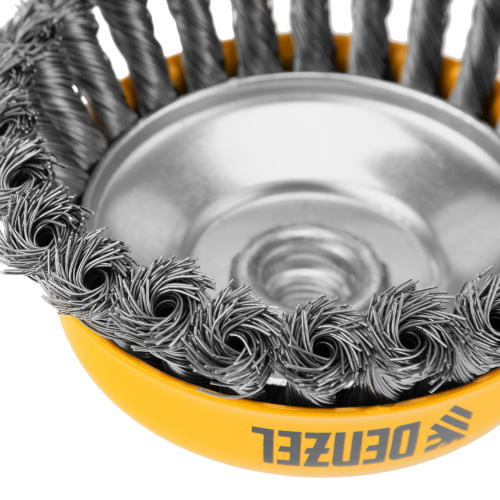 Щетка для УШМ, 125 мм, "Чашка", крученая нержавеющая проволока 0.5 мм, М14 Denzel по ценам производителя в Москве с доставкой по всей России