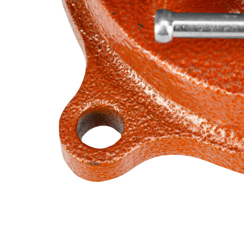 Тиски слесарные, 150 мм, поворотные, с наковальней Sparta по ценам производителя в Москве с доставкой по всей России