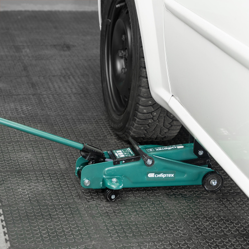 Домкрат гидравлический подкатной, 2 т, 127-330 мм, в пласт. кейсе Сибртех по ценам производителя в Москве с доставкой по всей России