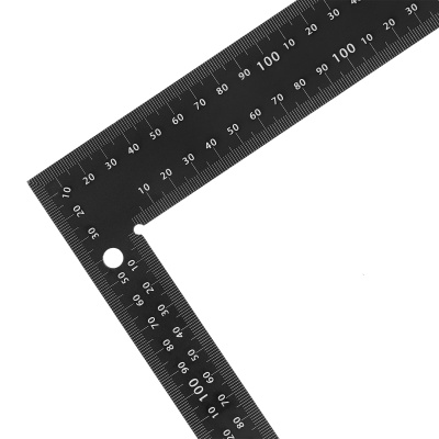 Угольник, 200 х 300 мм, алюминиевый, лазерная гравировка Denzel по ценам производителя в Москве с доставкой по всей России