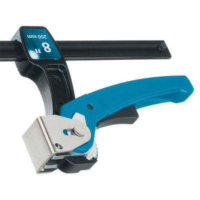 Струбцина реечная быстрозажимная 8, металлический корпус, рычажный храповой механизм, 200 мм Gross по ценам производителя в Москве с доставкой по всей России