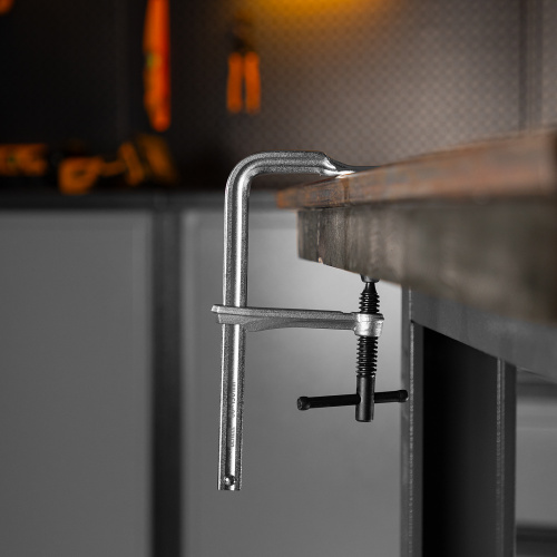 Струбцина F-образная, 80x150мм, кованая Denzel по ценам производителя в Москве с доставкой по всей России