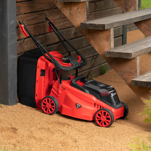 Газонокосилка аккумуляторная бесщеточная CLM-320, 320 мм, травосб. 30 л, Li-Ion, 20 В MTX по ценам производителя в Москве с доставкой по всей России