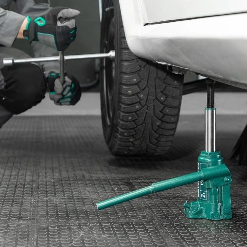 Домкрат гидравлический бутылочный, 2 т, 150-280 мм, в пласт. кейсе Сибртех по ценам производителя в Москве с доставкой по всей России