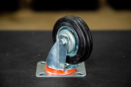 Колесо поворотное резина SC 42 100 мм (Y) по ценам производителя в Москве с доставкой по всей России