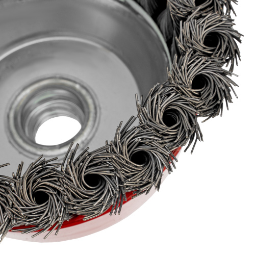 Щетка для УШМ, 100 мм, М14, "чашка", крученая проволока 0.5 мм Matrix по ценам производителя в Москве с доставкой по всей России