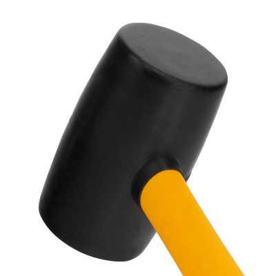 Киянка резиновая, 24 oz, черная резина, фибергласовая рукоятка Denzel по ценам производителя в Москве с доставкой по всей России