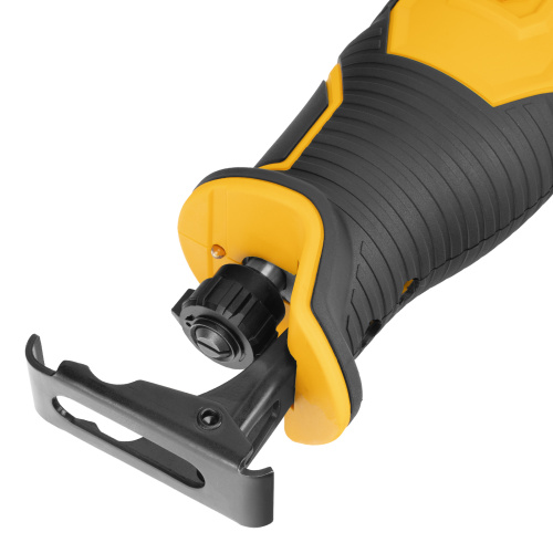 Пила сабельная аккумуляторная RS-180, Li-Ion, 20 В Denzel по ценам производителя в Москве с доставкой по всей России