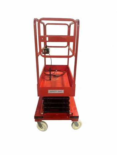 Подъемник ножничный самоходный 240 кг 4/6 м TOR GTJZ DC аккумуляторный по ценам производителя в Москве с доставкой по всей России