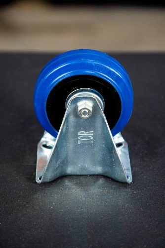 Колесо неповоротное резина FRCL 42 100 мм (N) по ценам производителя в Москве с доставкой по всей России