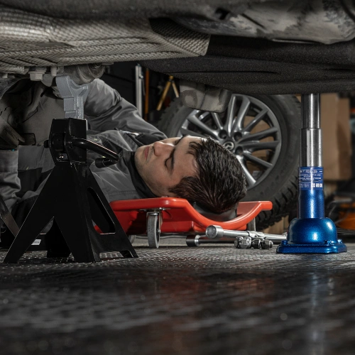 Домкрат механический бутылочный, 2 т, h подъема 180-395 мм, 2 части (домкрат, ручка) Stels по ценам производителя в Москве с доставкой по всей России