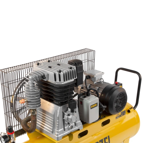 Компрессор воздушный, ременный привод BCI5500-T/200, 5.5 кВт, 200 литров, 850 л/мин Denzel по ценам производителя в Москве с доставкой по всей России