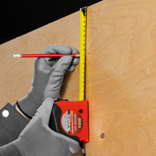 Рулетка Double fixation,10 м х 25 мм,обрезиненный корпус,двойная плавная фиксация Matrix по ценам производителя в Москве с доставкой по всей России