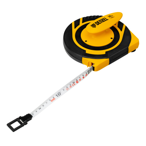 Рулетка геодезическая 30 м х 15 мм, закрытый корпус, фиберглассовая лента Denzel по ценам производителя в Москве с доставкой по всей России