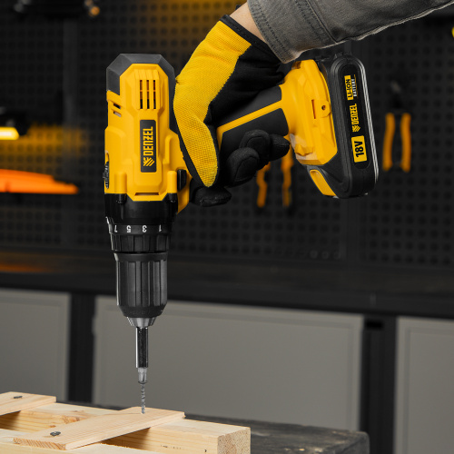 Дрель-шуруповерт аккумуляторная CDL-IB-18-02, Li-Ion, 18 В, 2 акк. Denzel по ценам производителя в Москве с доставкой по всей России